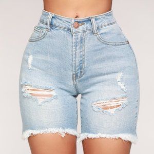 NWT Fashion Nova Light Wash Bermuda Shorts Size S